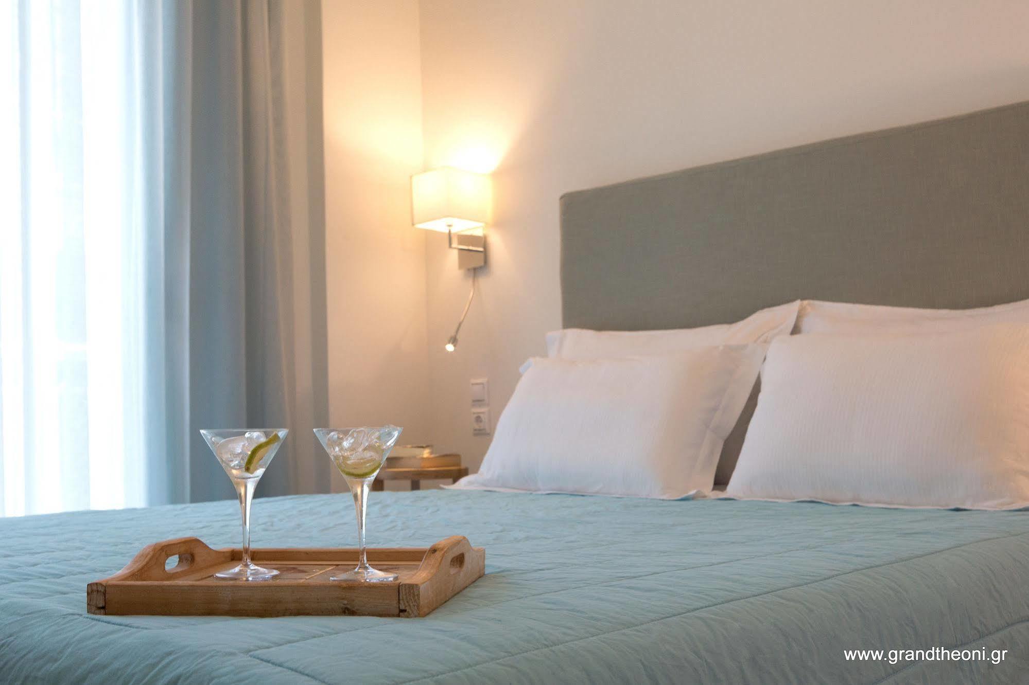 Grand Theoni Boutique Hotel & Spa ヴァシリキ エクステリア 写真